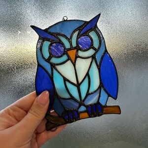 Beautiful Blue Stained Glass Owl Suncatcher decor